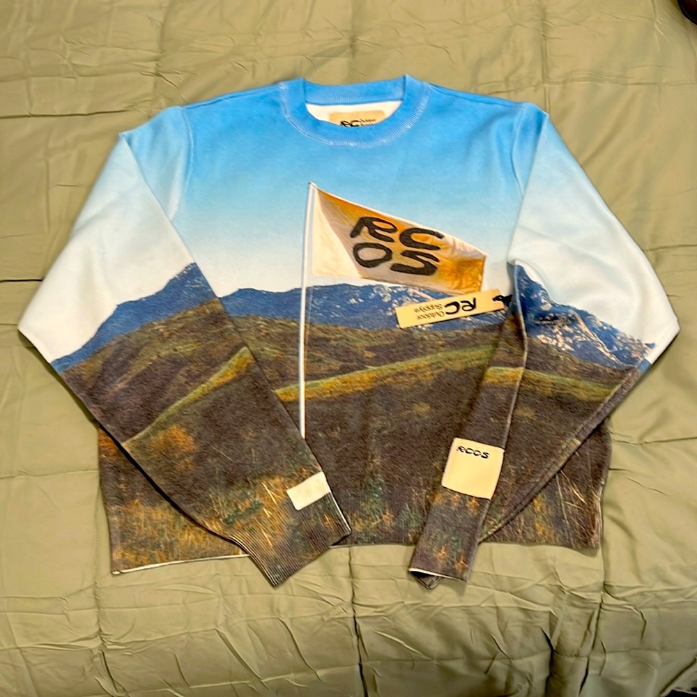 RC Outdoor Supply Crewneck sweater